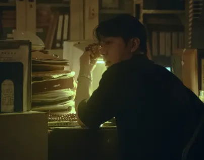 ƤƤϺӰ��2026�ٷ�����